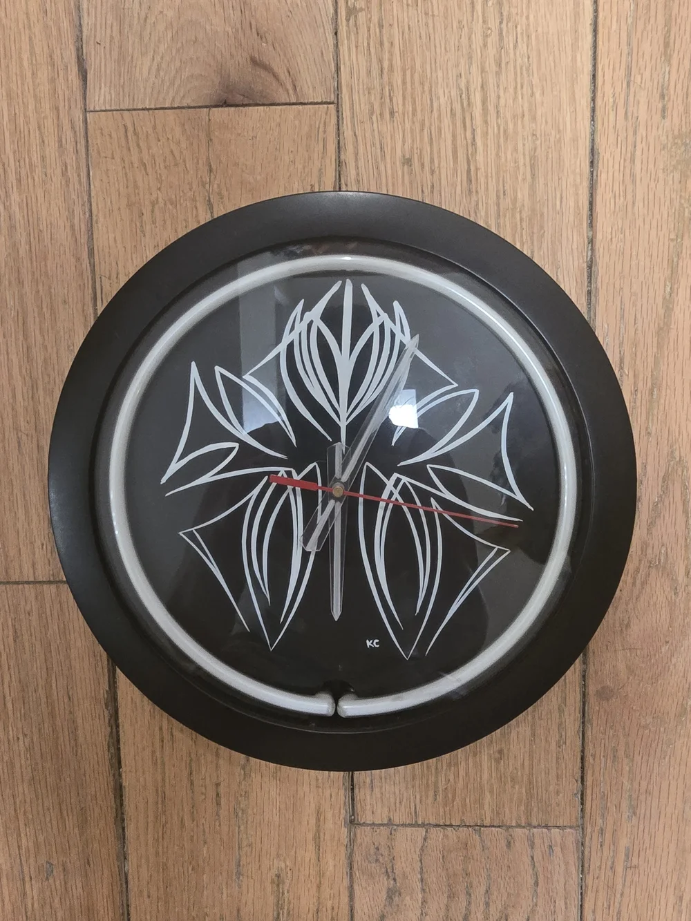 TESTED KC Hand Painted Pinstripe Blue Neon Quartz Wall Clock Battery Operated